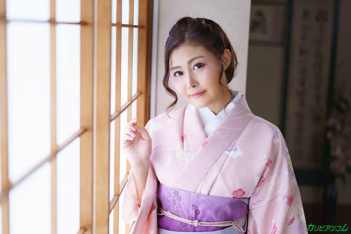 旅館の生き残りに賭ける美人女将 〜お客様には絶対後悔させません！〜-2