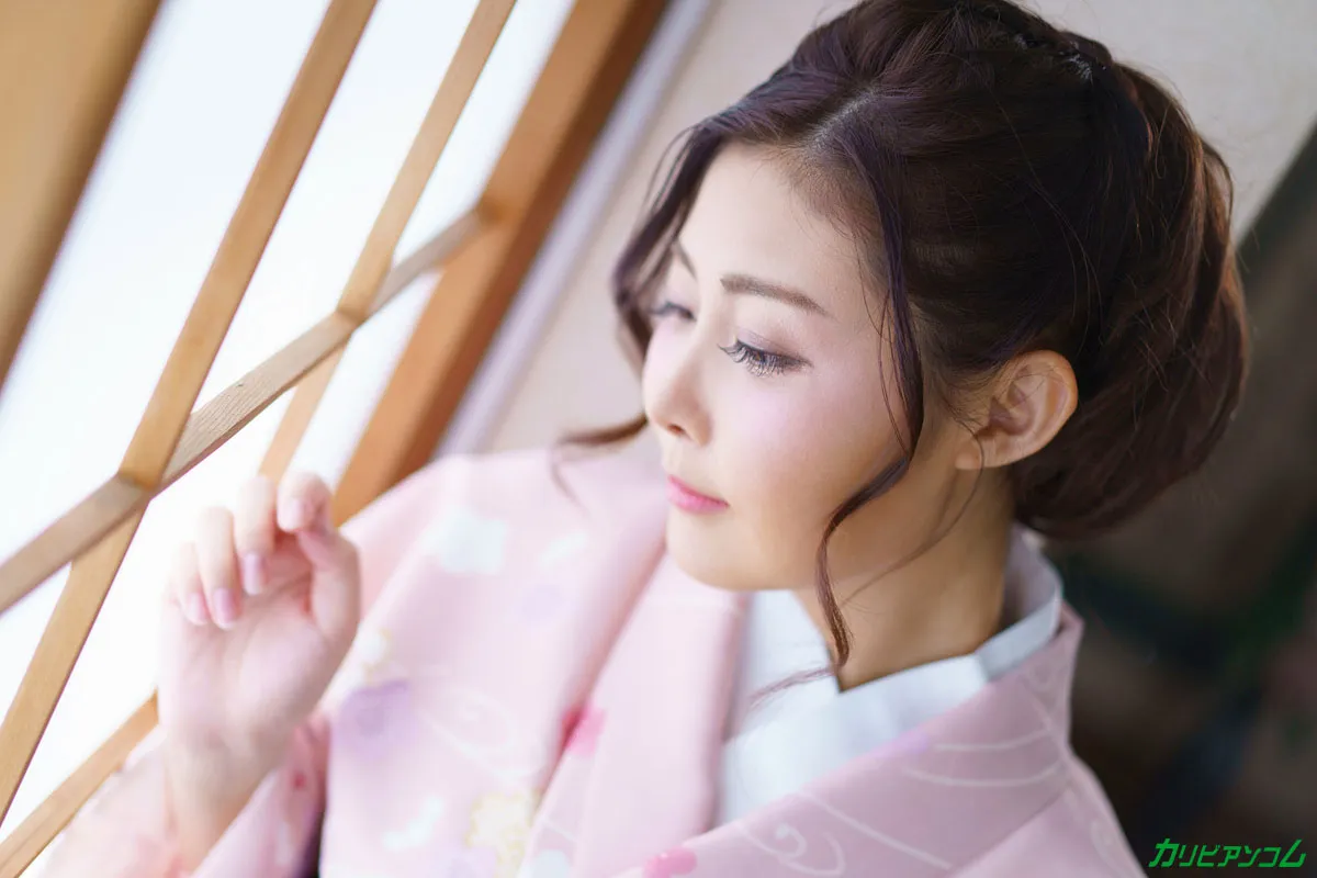 旅館の生き残りに賭ける美人女将 〜お客様には絶対後悔させません！〜-3