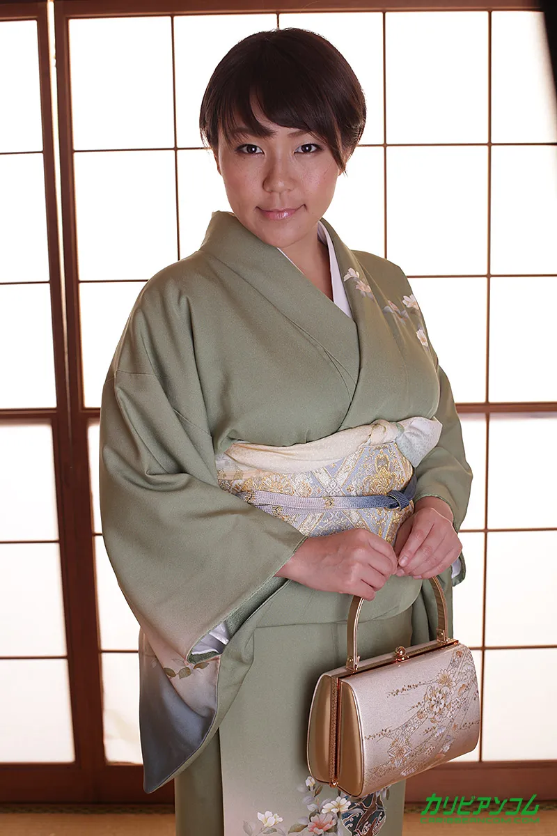 謹賀チン年！酔って騒いで生乱交！-1