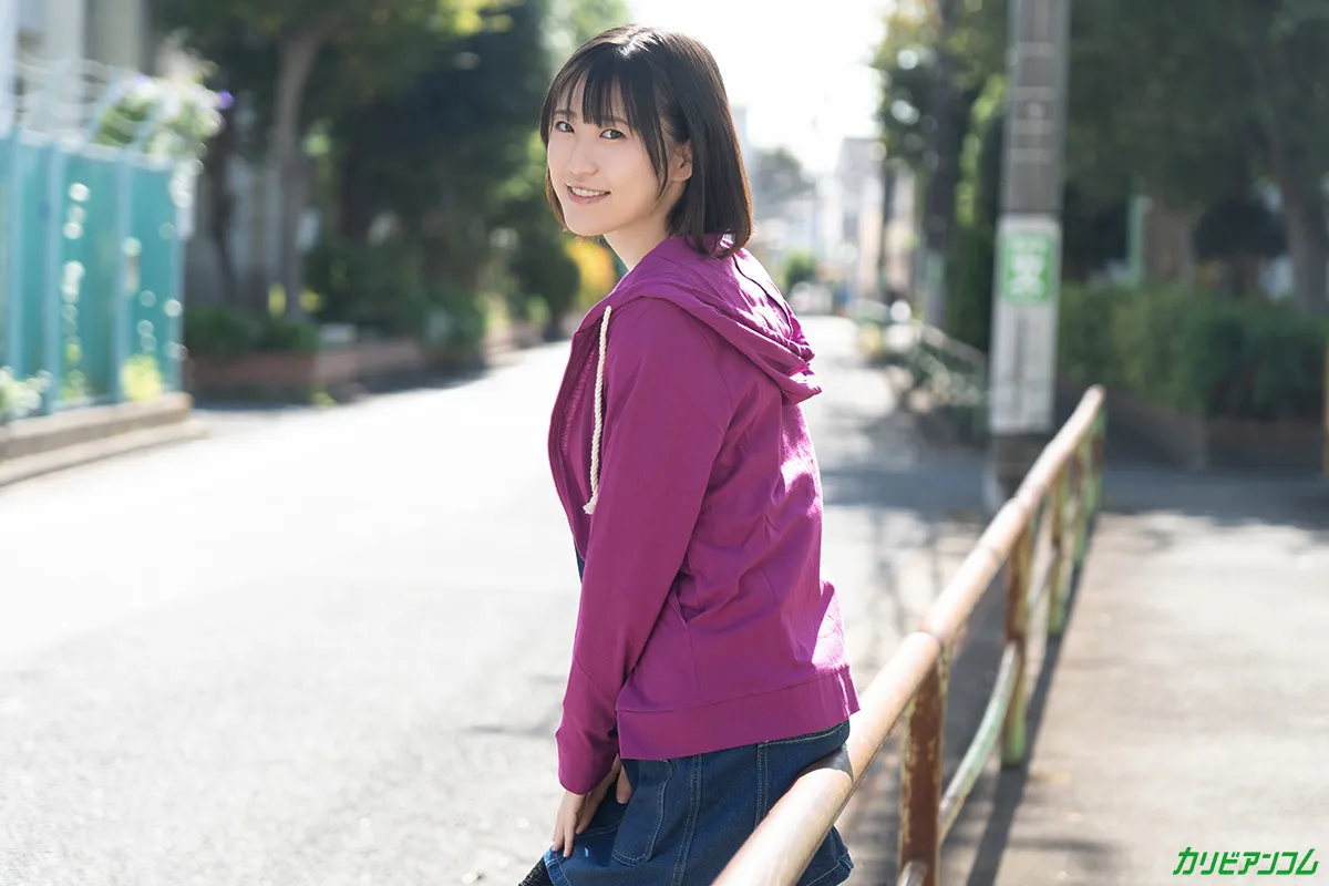 生チンの快感と熱々ザーメンの感触が好きなパパ活女子を発見-1