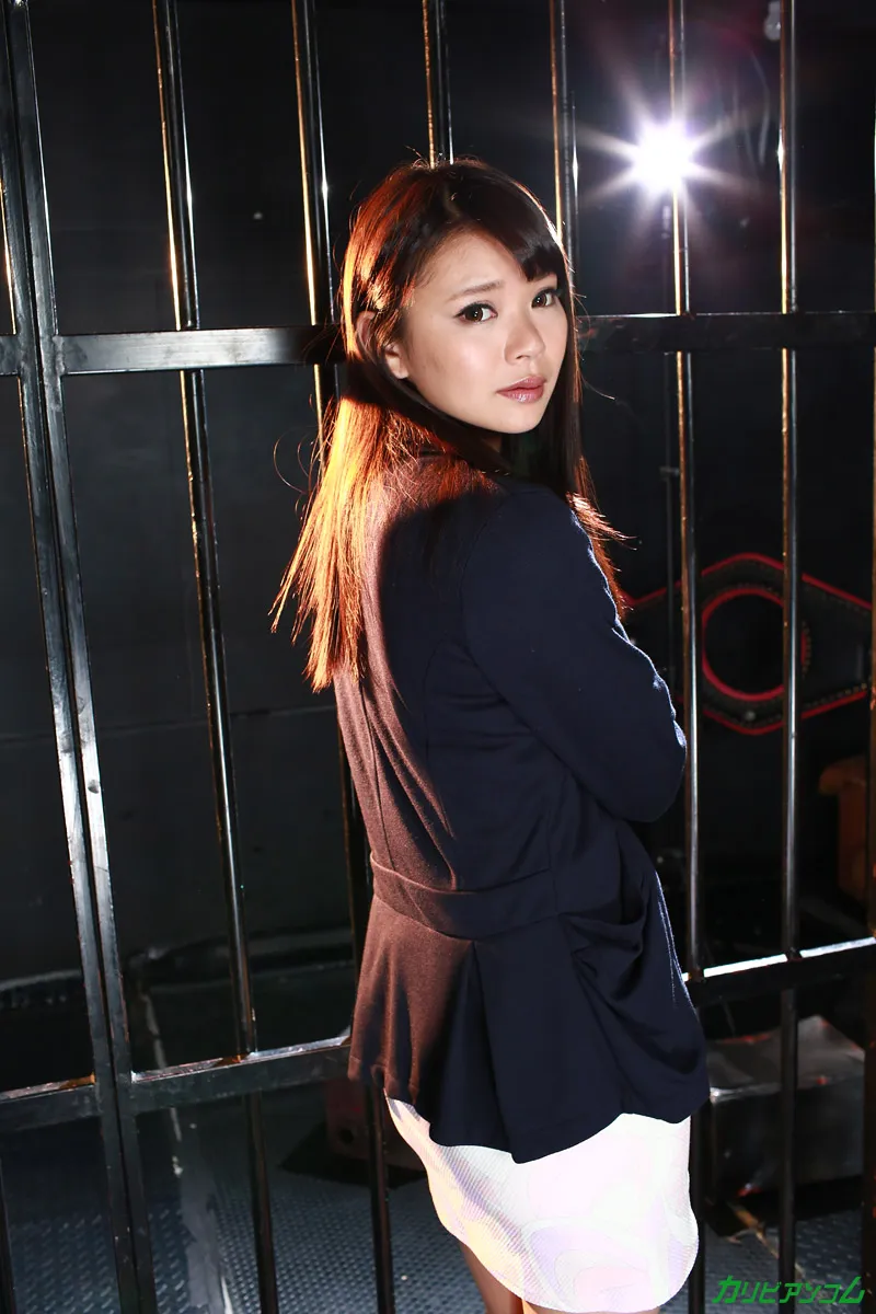 獄畜17 〜美女の恥肉塊〜-1