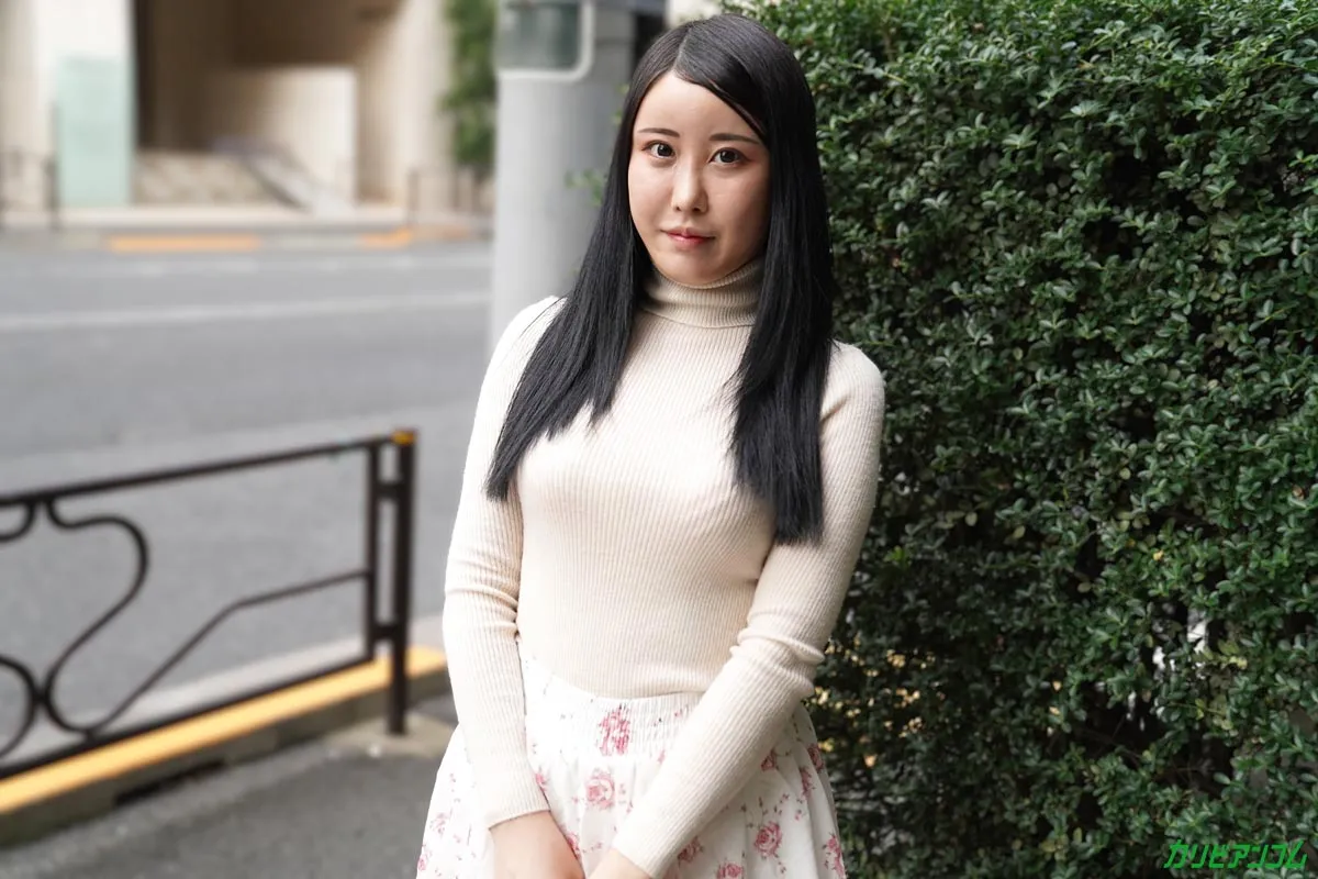 面接セックスを世に出しちゃおう！ 〜なんとなく興味があっただけの素人娘は超絶美マン〜-1