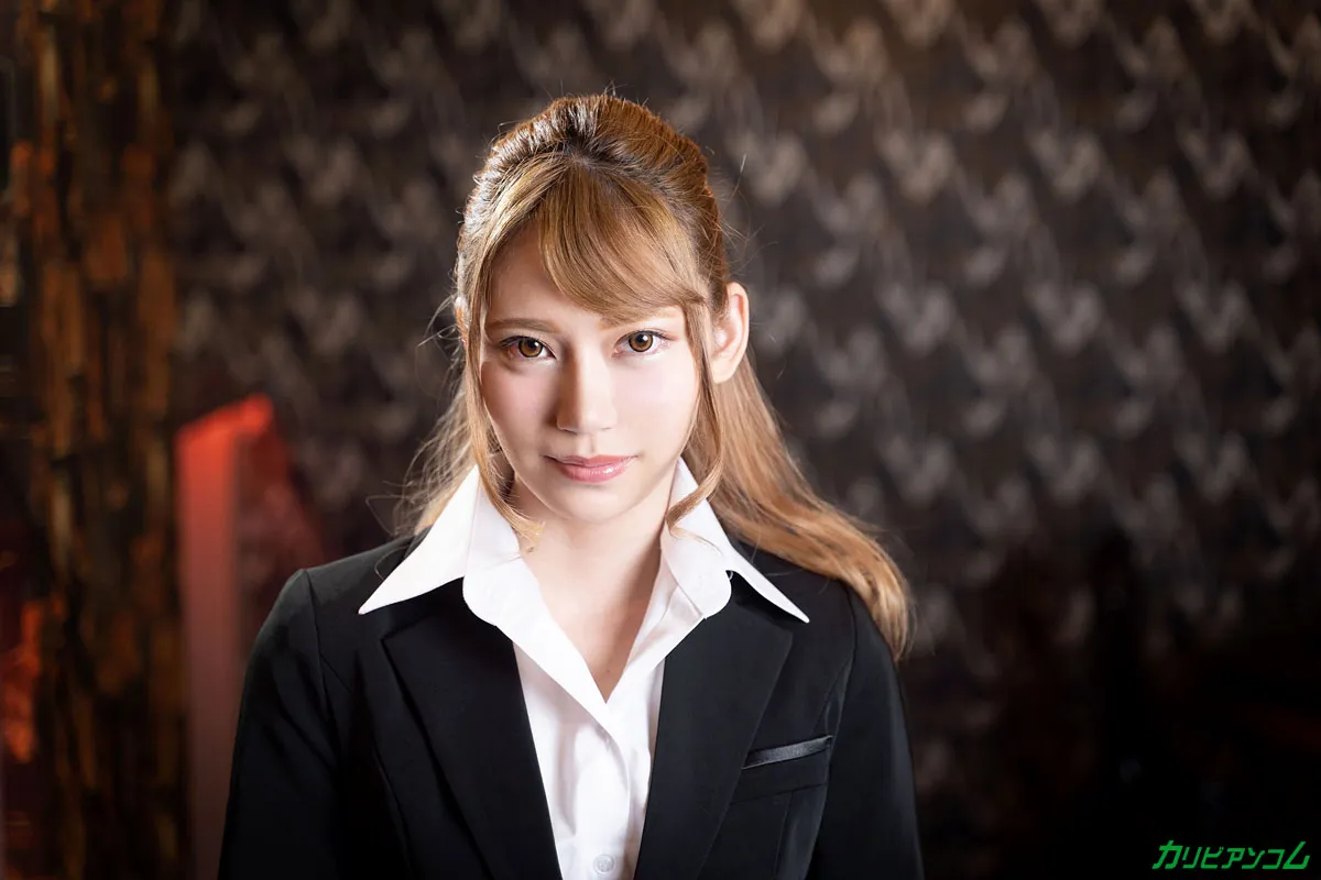 ガテン系の男にハマる美人OL 〜現場で鍛えた職人気質の荒々しい腰使いにべた惚れ〜-1