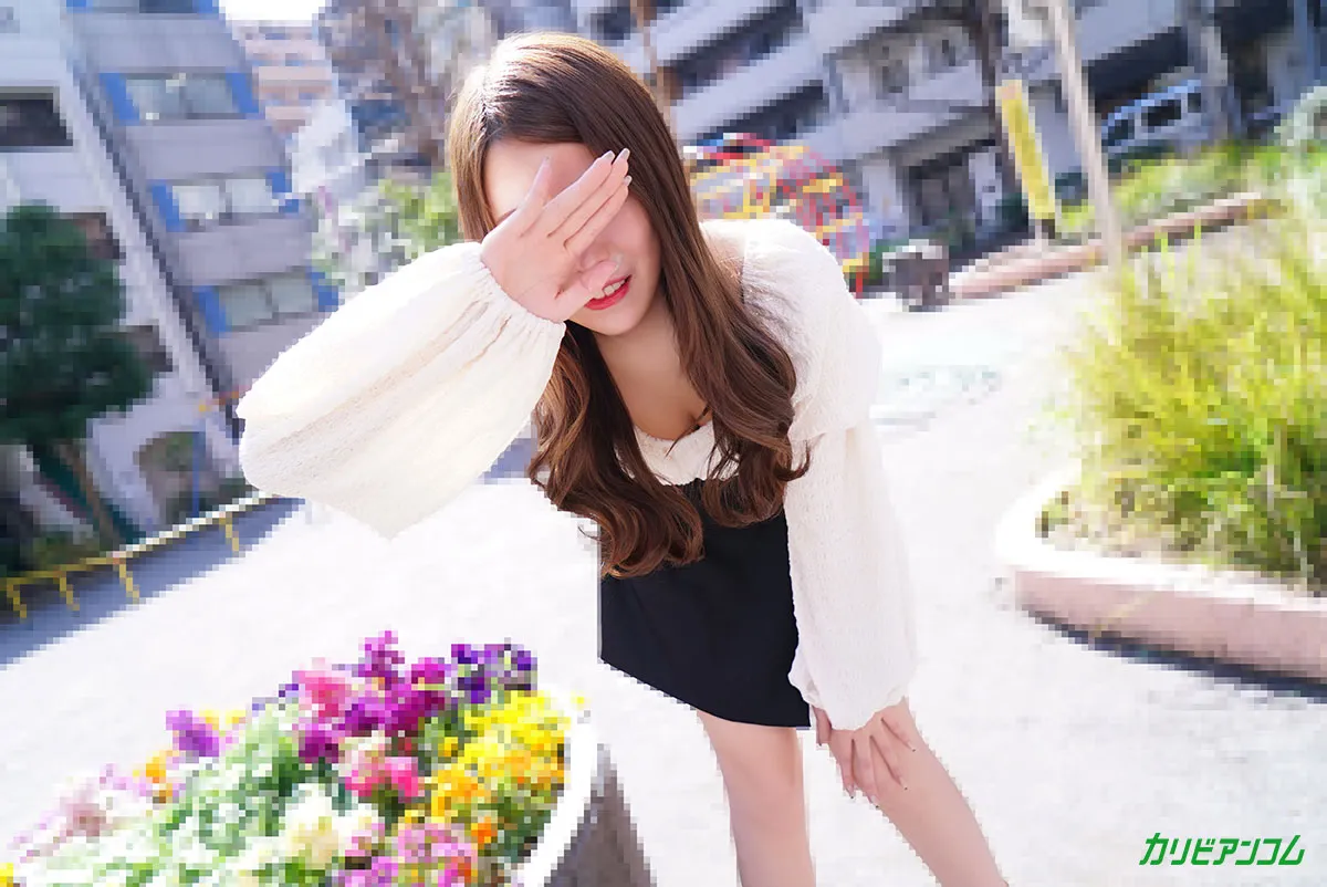 街中でナンパしたメコスジ女子を部屋に連れ込み即ハメ膣キュン-2