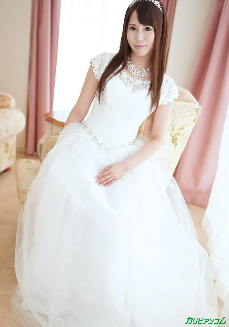 押しに弱い花嫁 〜ドレスの担当者と挙式前夜に中出しNTR〜-5