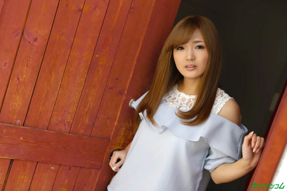 視界侵入！たちまち挿入！ 〜女熱大陸の舞台裏でいきなり挿入されちゃいました〜-2