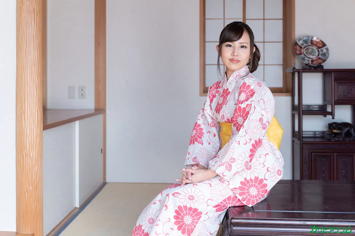 浴衣が崩れないようにヤる孕ませ乱交3連続中出し-1