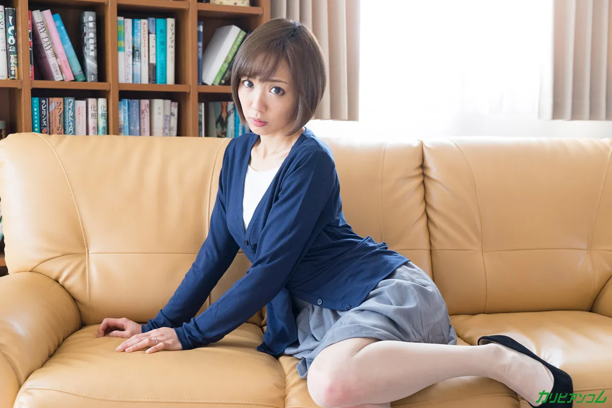 夫の目の前で妻が 〜結婚祝いにきた上司の罠〜-5