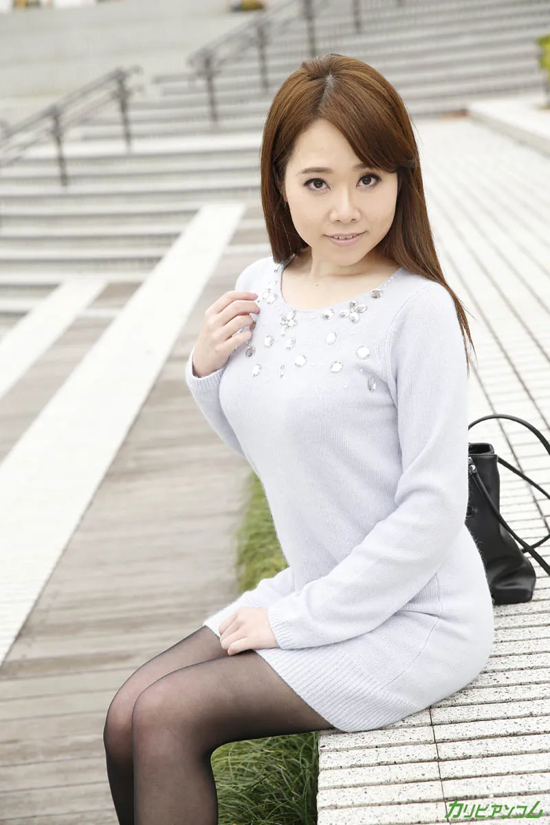 ピチピチ美人女子大生とチュッパチュッパSEX-2