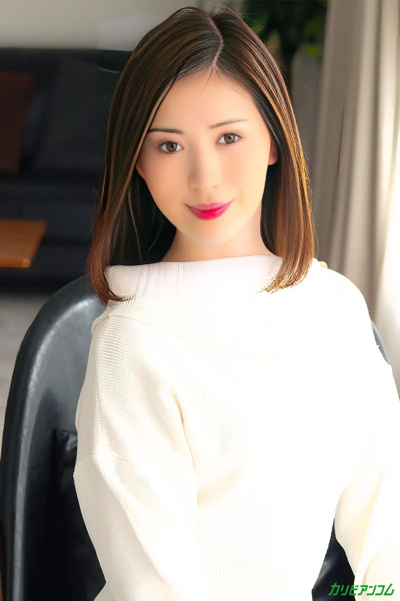 奔放な妖艶美魔女のおっぴろげセックス-3