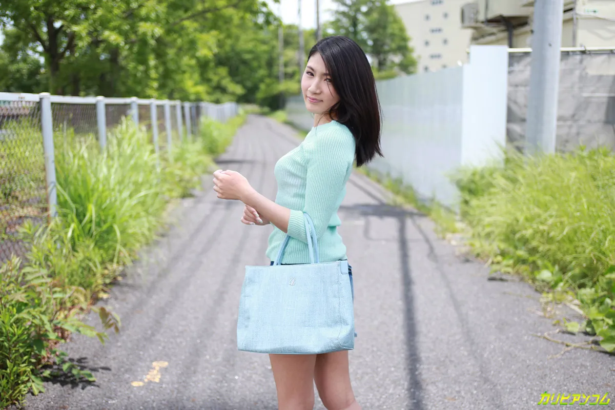 彼氏のチンポじゃ物足りない-2