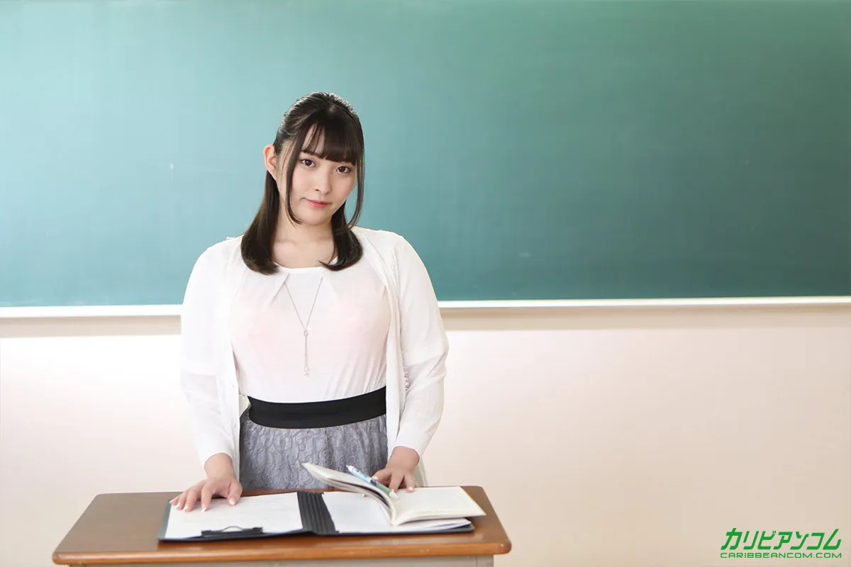 大人の色気でウブな生徒をロックオン-1