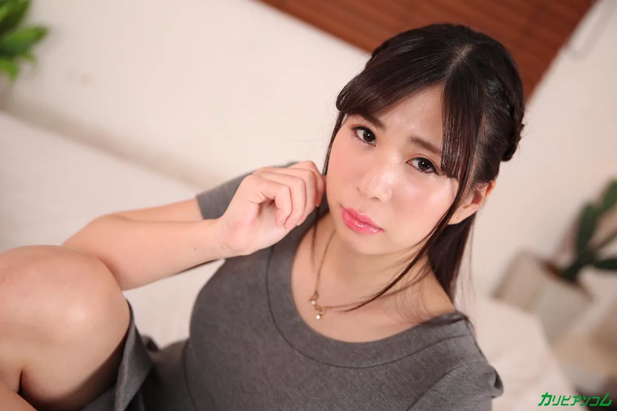 絶え間なく続く激情的な接吻と挿入5-4