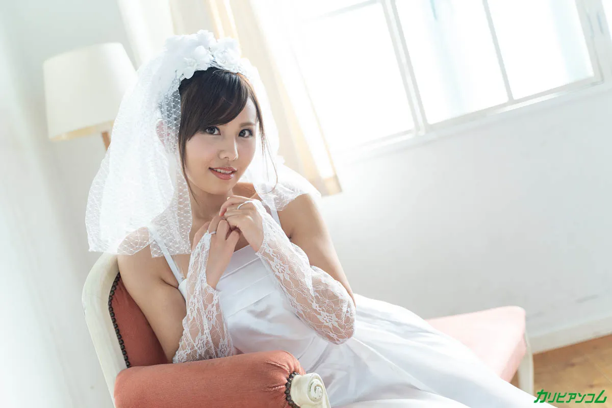 ベールを脱いだ女優の本性 〜神聖な気持ちで淫らな濡れマンコ〜-4