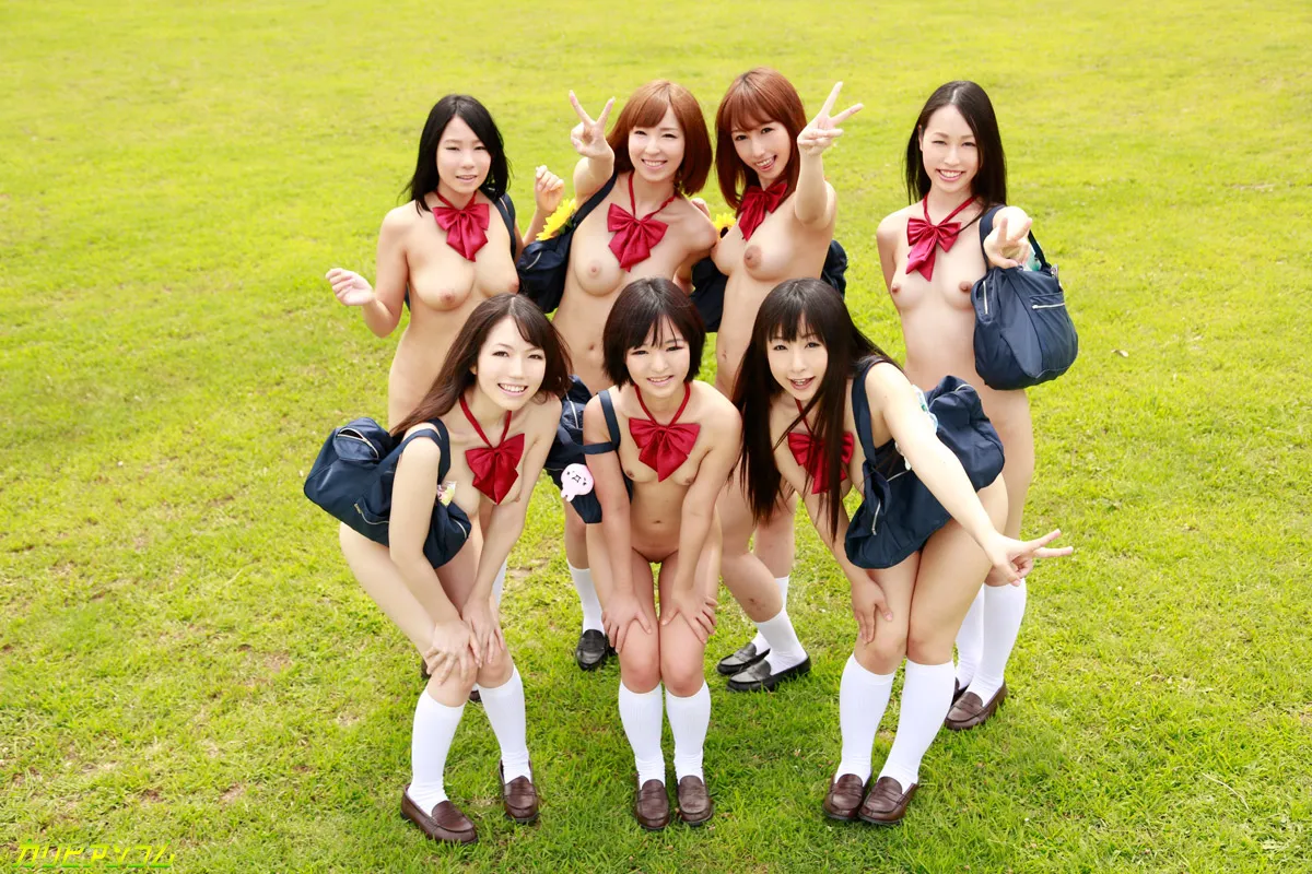 全裸de登校日 Part.1-2