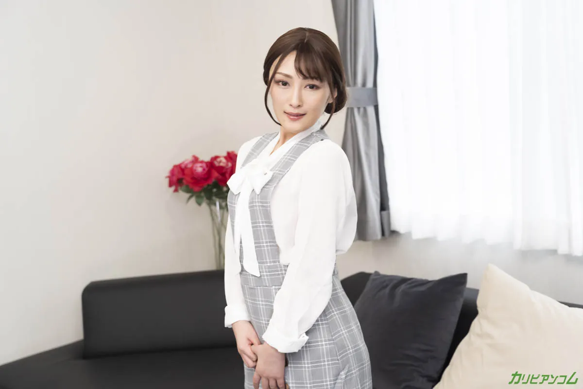 [VR] 隣に越してきた美人お姉さんが無防備すぎて僕はサルになった-1