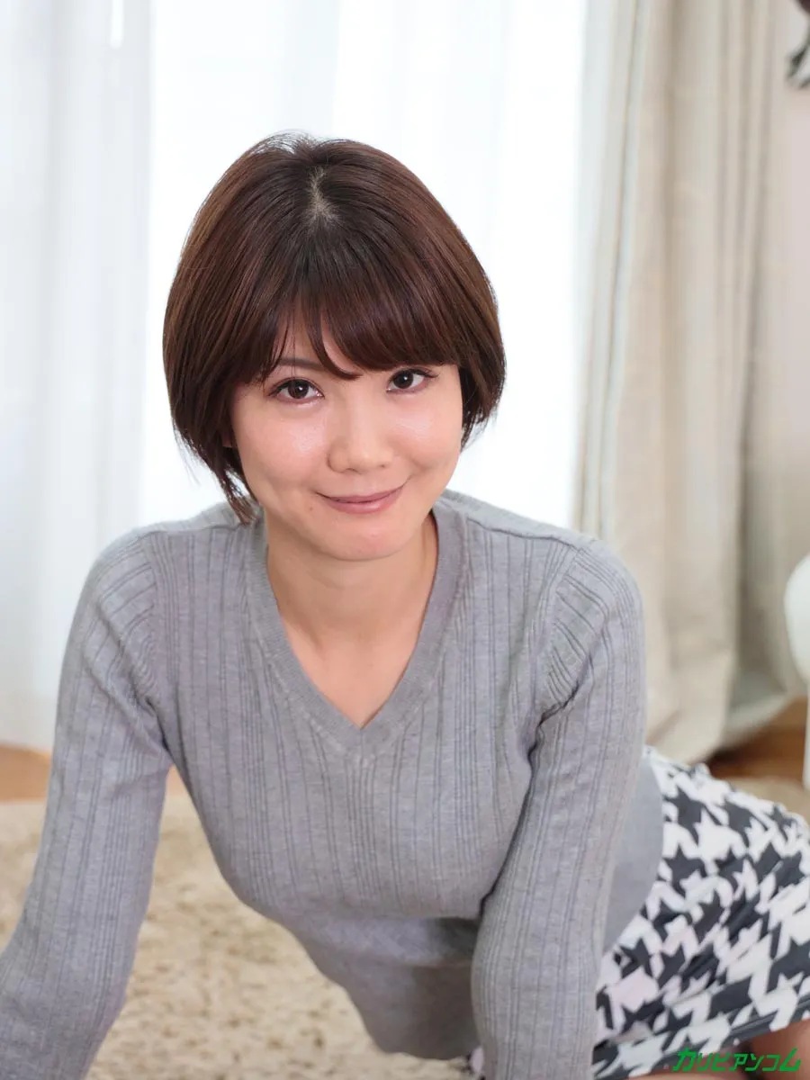 笑顔で責めてくるSっ気の強いアナル舐め痴女-2