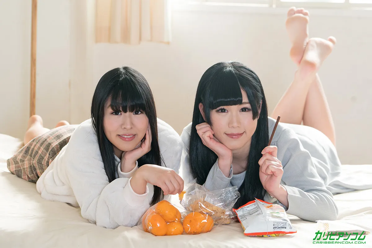 おんな友達と４P乱交-1