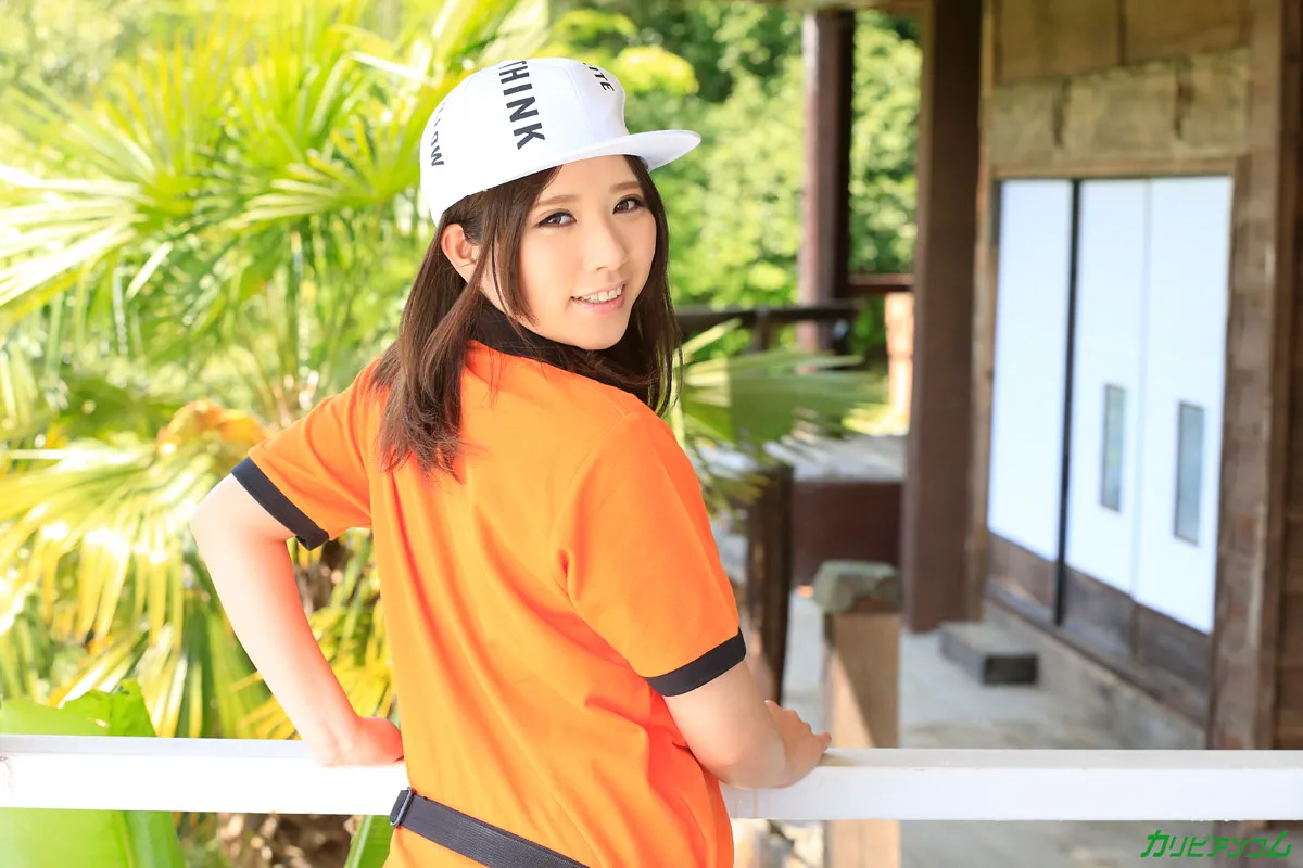 ビールの売り子をハメ倒せ！-1