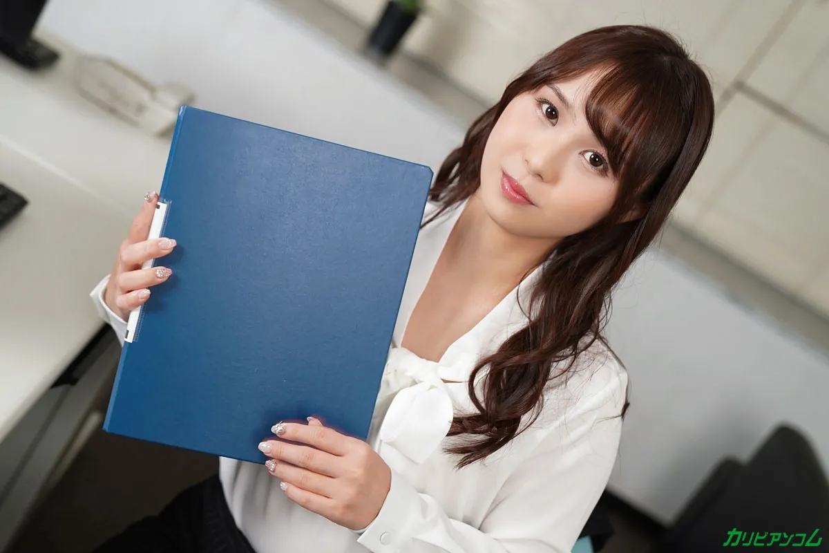 敏感乳首OLをセクハラ調教!-4