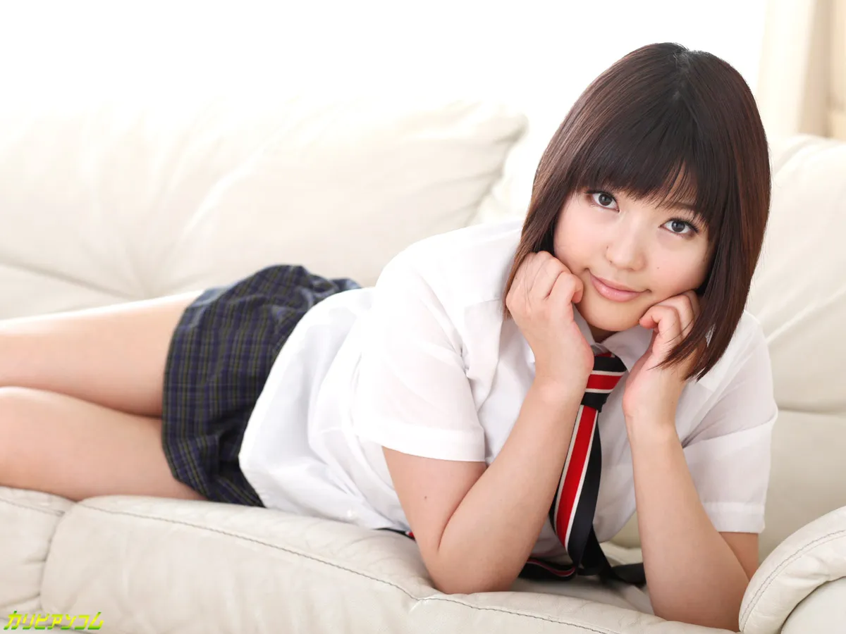 汚れた制服美女-3