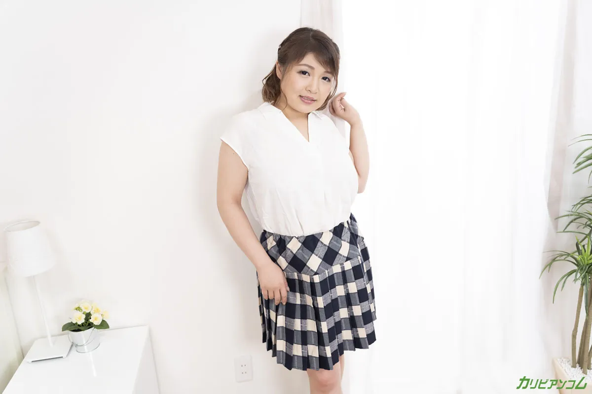 Debut Vol.52 〜Hカップふわふわ爆乳で挟んじゃう〜-1