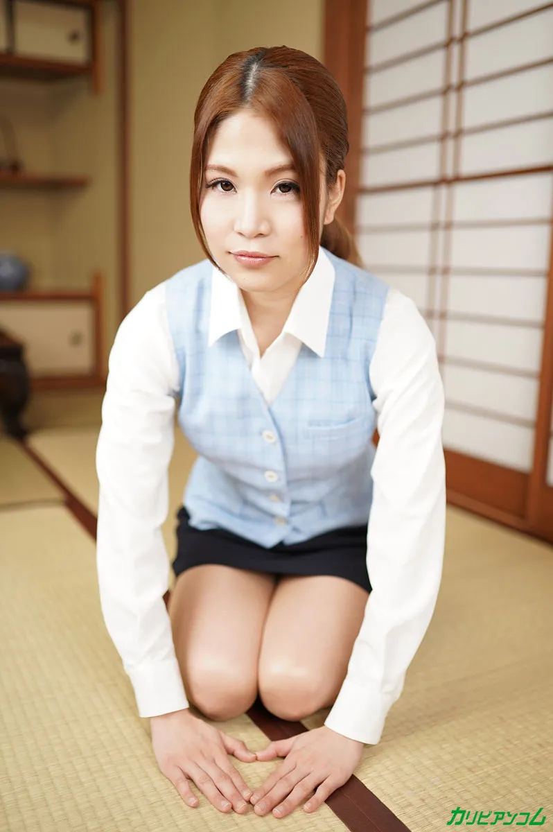 クレーム処理のOLにカラダで謝罪してもらいました！Vol.8 〜騎乗位土下座！私ばっかりイっちゃってすみません！〜-1