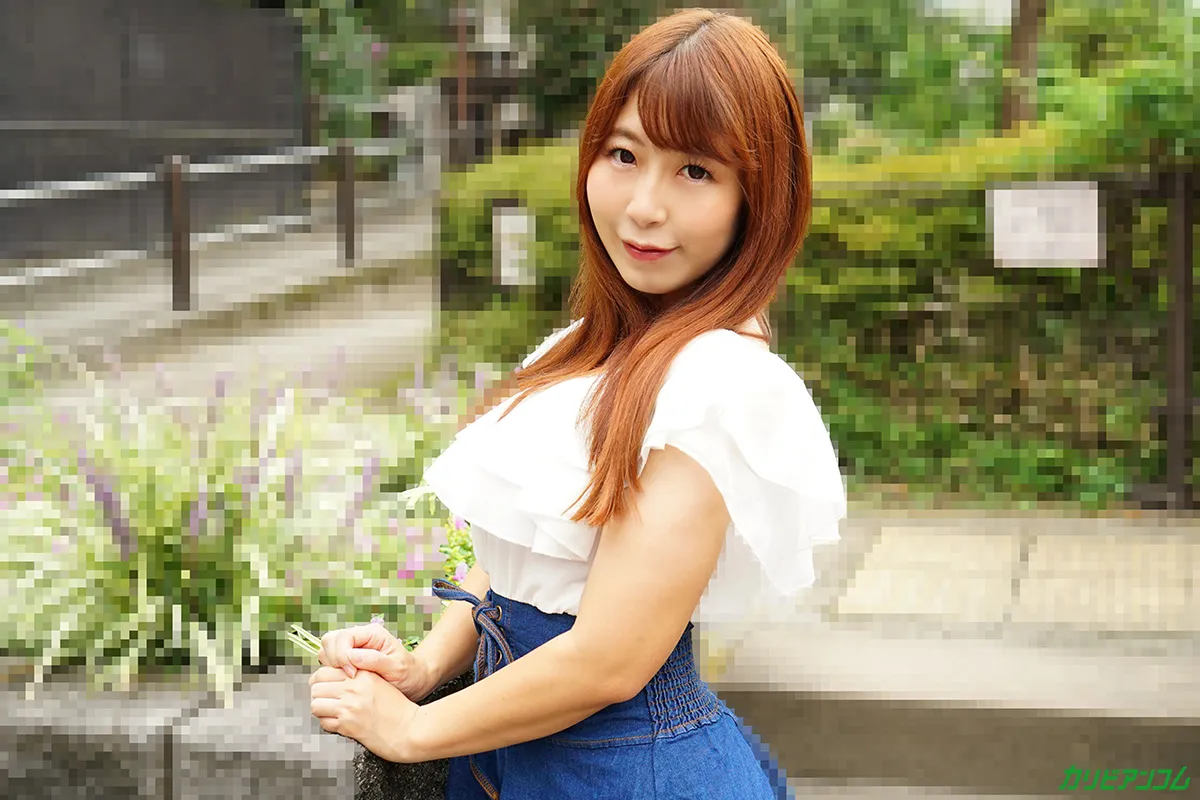 男の肛門を舐めて興奮する色情マダムの中出しセックス-1