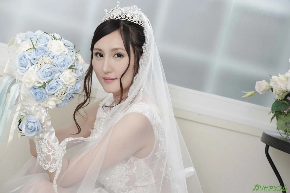 美月アンジェリアがぼくのお嫁さん 〜ウェディングドレスに透けた美乳〜-3