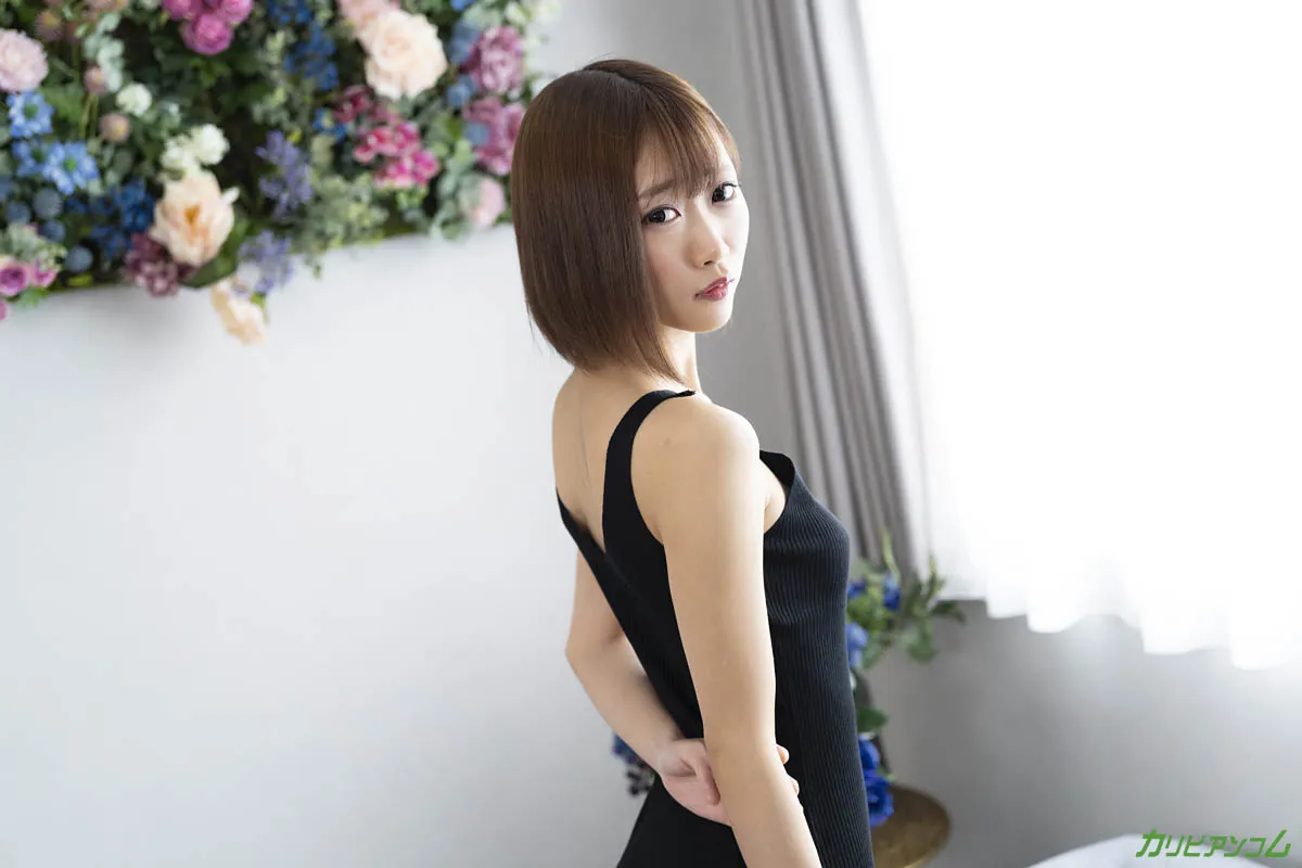 私のオッパイを捧げるからいっぱいHしよ！-1