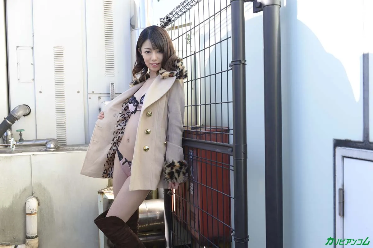 いいなり露出徘徊 〜何でも言うことを聞いてくれるアミナチャン〜-2