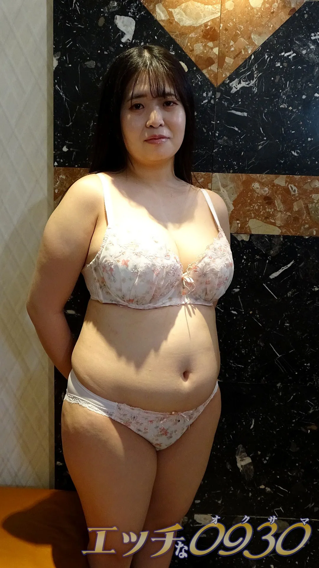 稲本 知沙 28歳-1