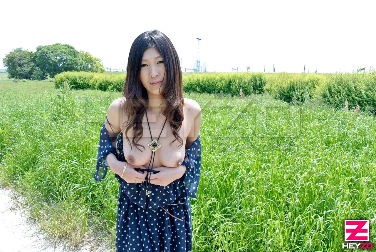 破廉恥スレンダー美女のキツマンに豪快中出し！-2