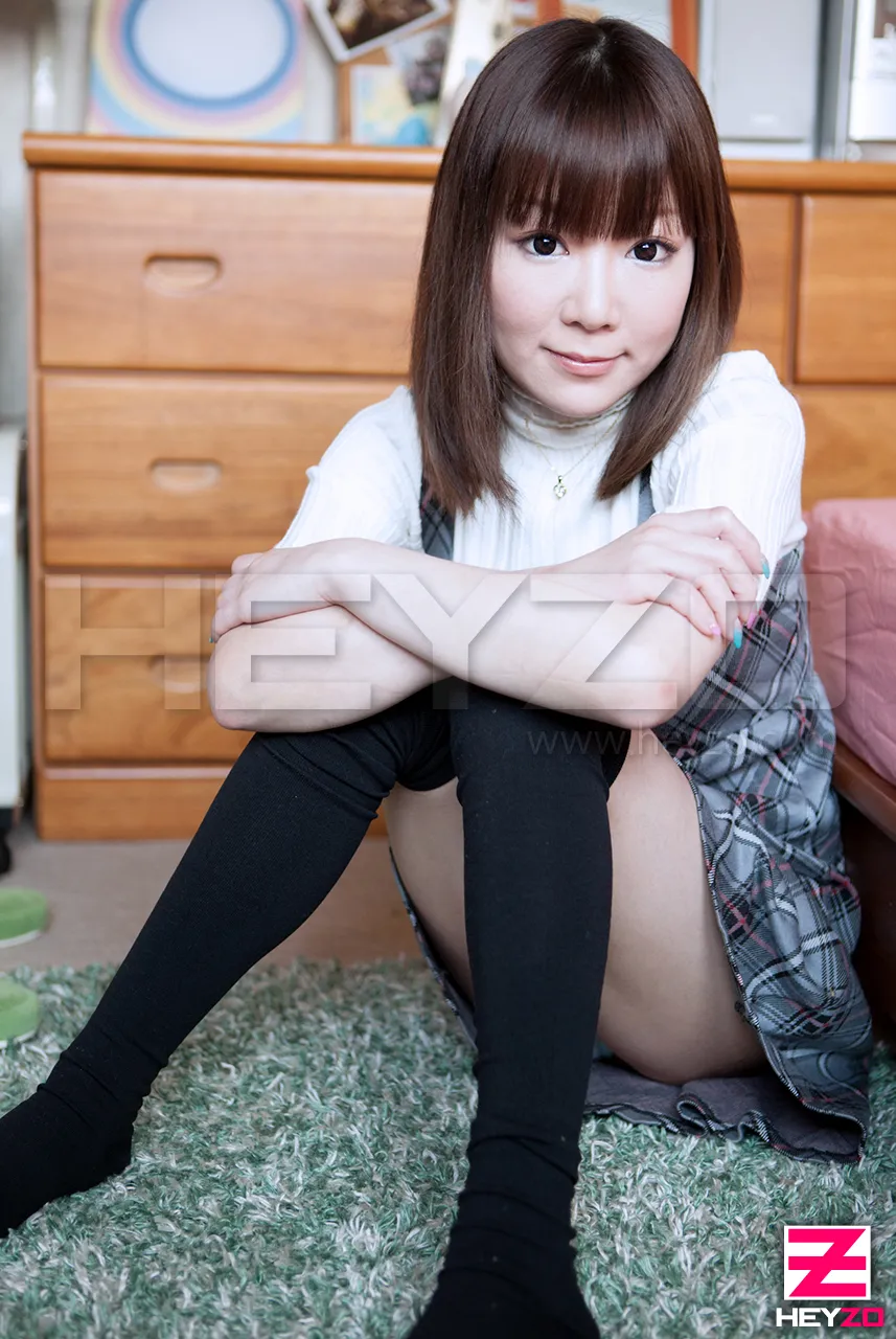 関西弁が激カワなロリ彼女とのアツアツ自宅デート-1