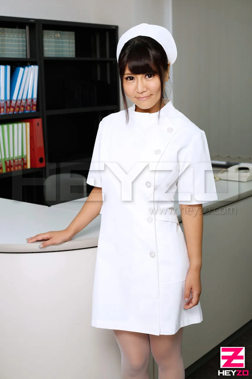 淫聖女ナース！医者と患者を虜にする濃厚な蜜液-1