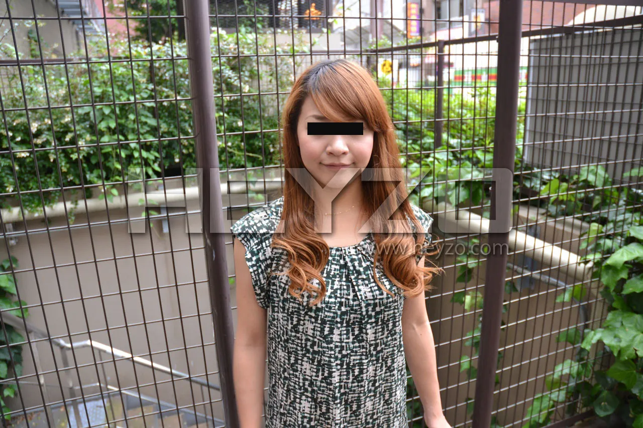 ピュアな素人娘が騙された怪しすぎる撮影会-3