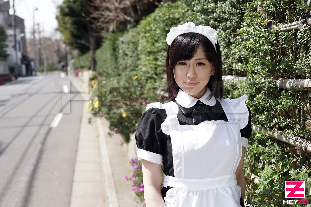 童顔メイドの秘密のご奉仕-1