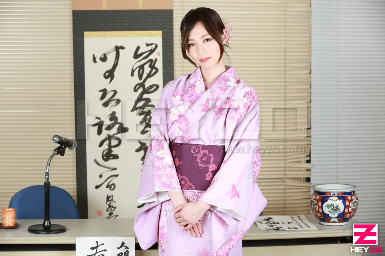 女流書道家の人間国宝級のフェラテクで射精大会-2