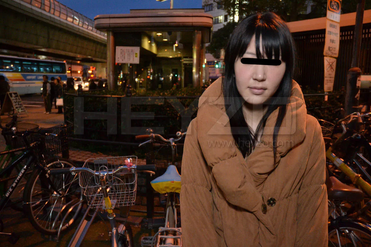 駆け出しのAV女優に逆ナンさせてみました～優柔不断君をヤる気にさせて中出しまで許しちゃった～-2