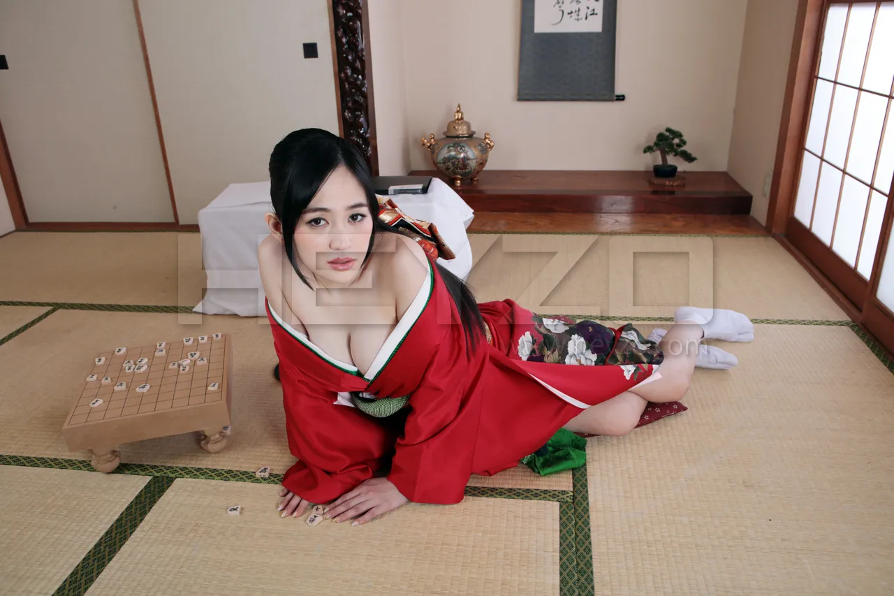 勝負に勝ったら私をアゲル！巨乳すぎる女棋士-3