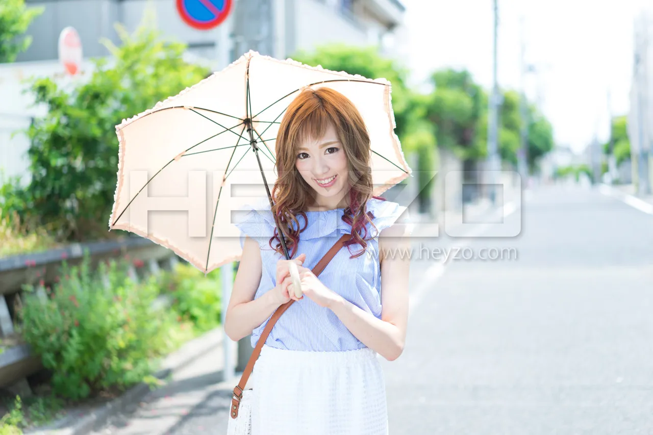 久しぶりに会った幼馴染はイヤらしく成長していた～再会を祝して生中出し！～-2