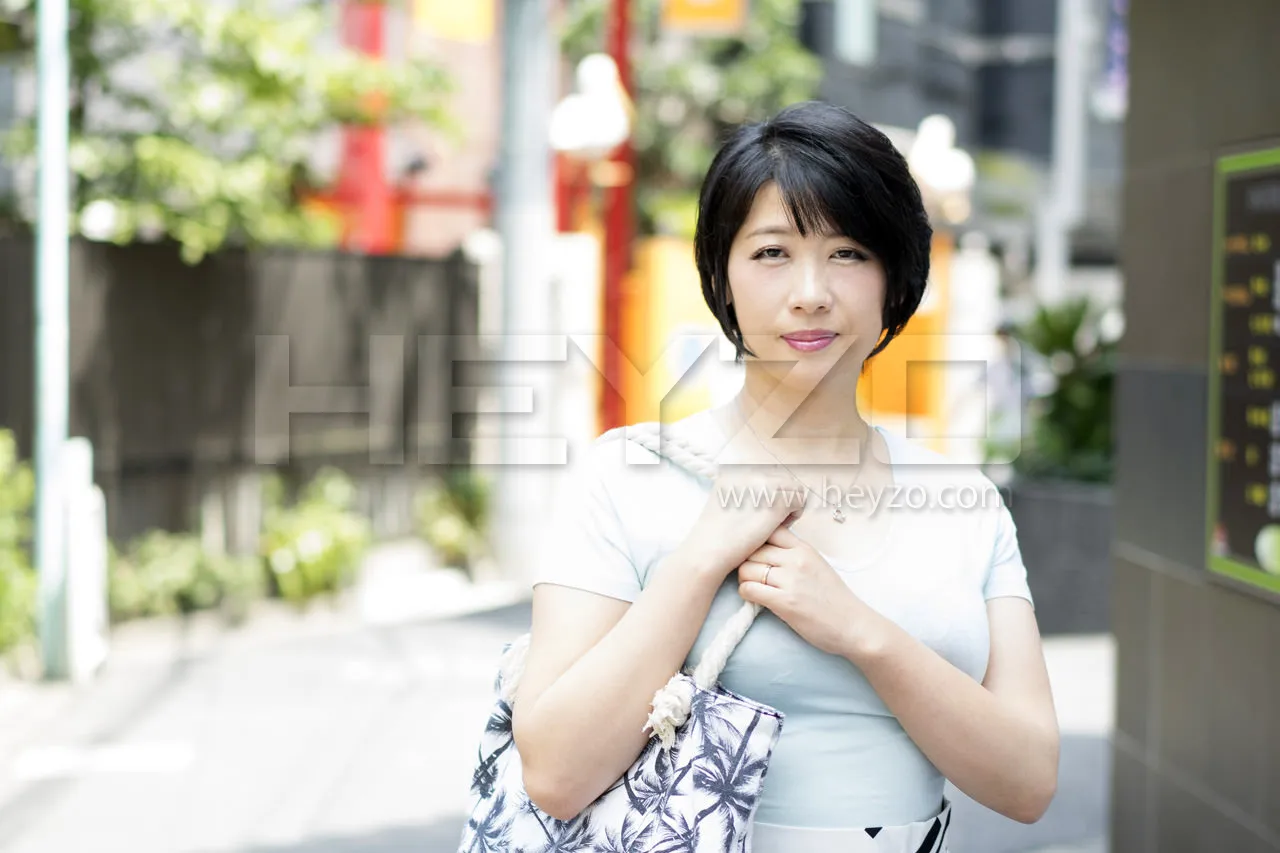 不倫ハメ撮り～熟女とホテルでグッチョリ～-2