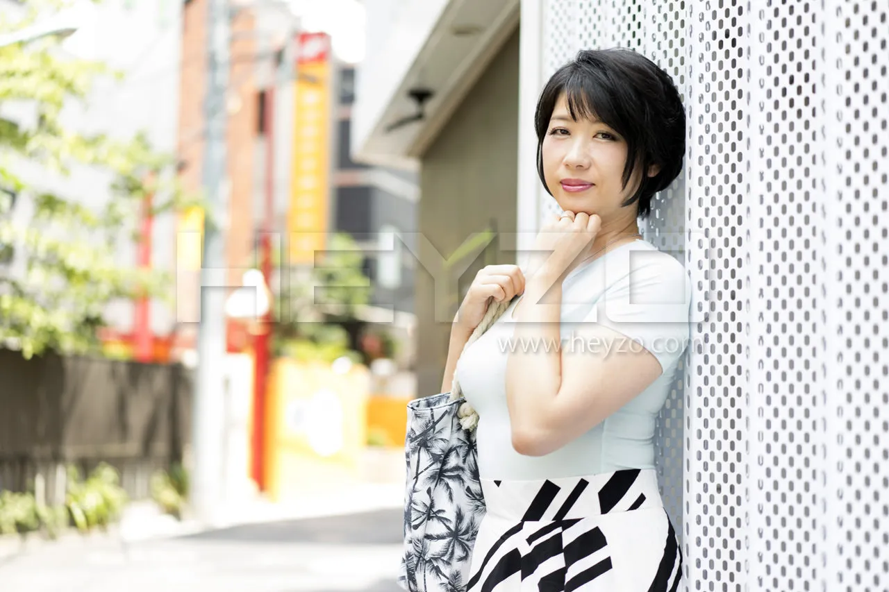 不倫ハメ撮り～熟女とホテルでグッチョリ～-3