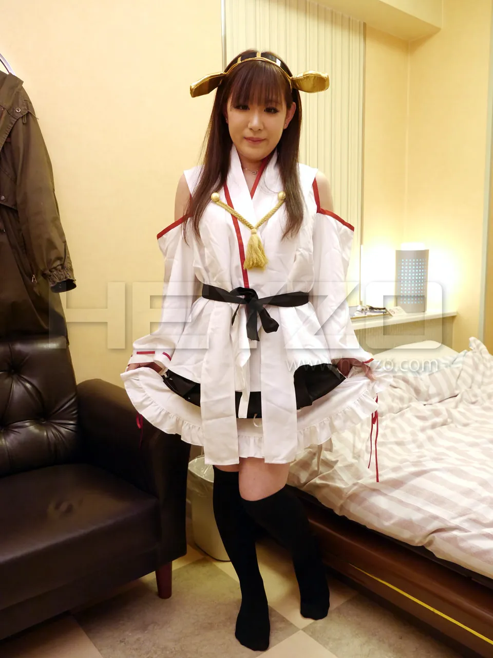 コスプレ大好き！な素人娘を生ハメ-1