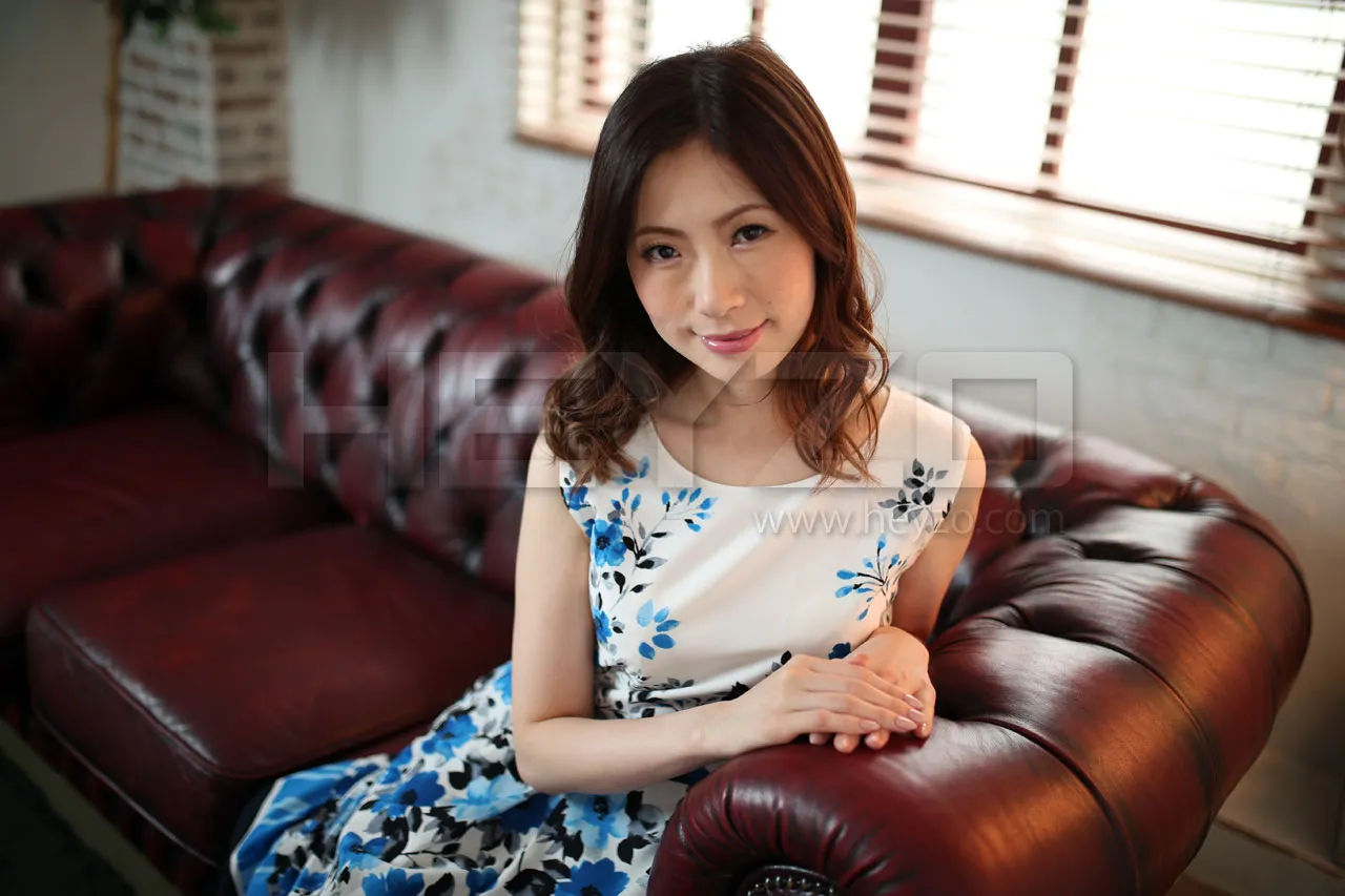 脚線美をたっぷり堪能！スレンダー美女をハメ倒す！！-2