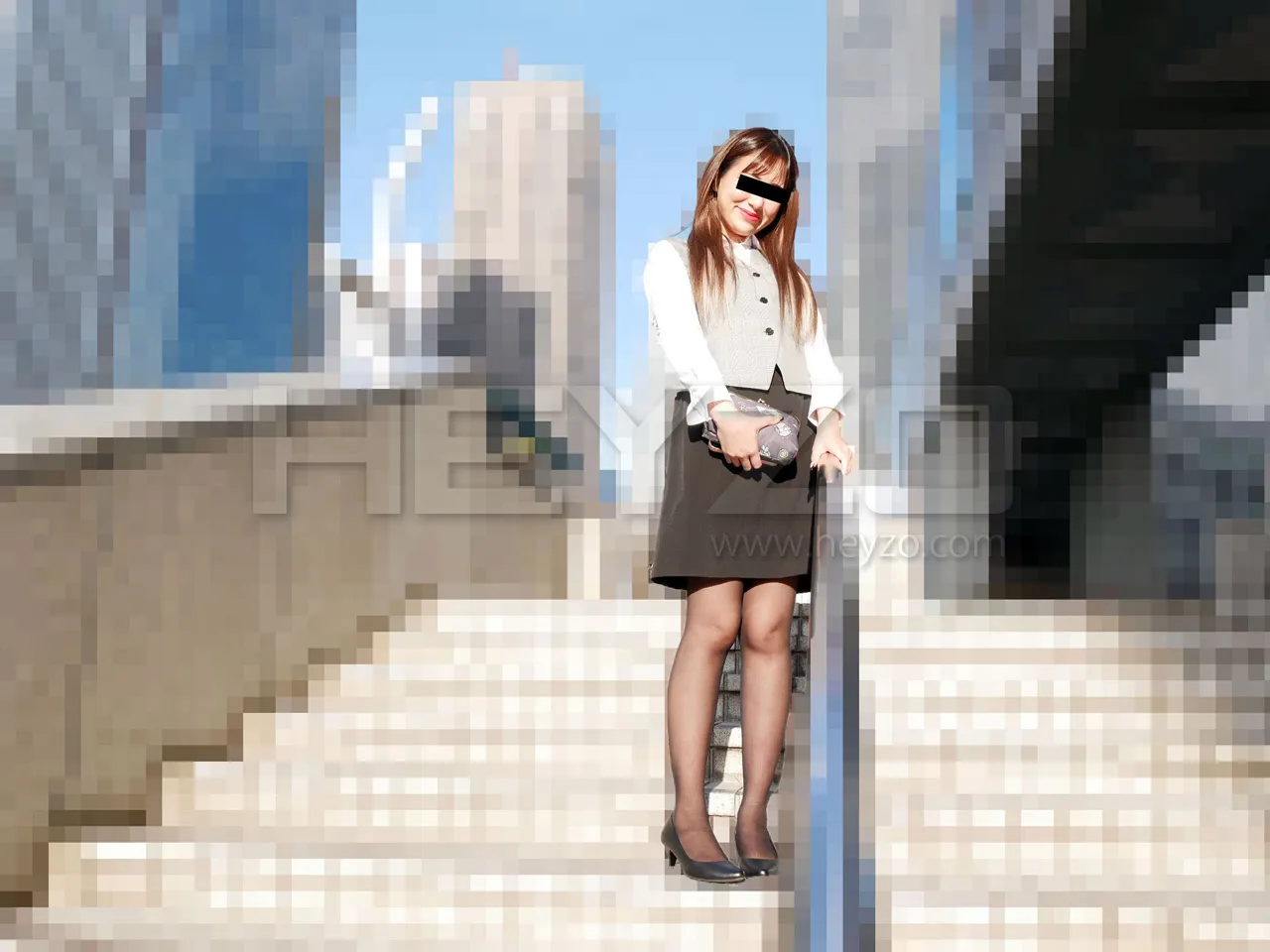 上司と部下は一心同体！？契約とれたお祝いにハメ倒してヤりました！-1