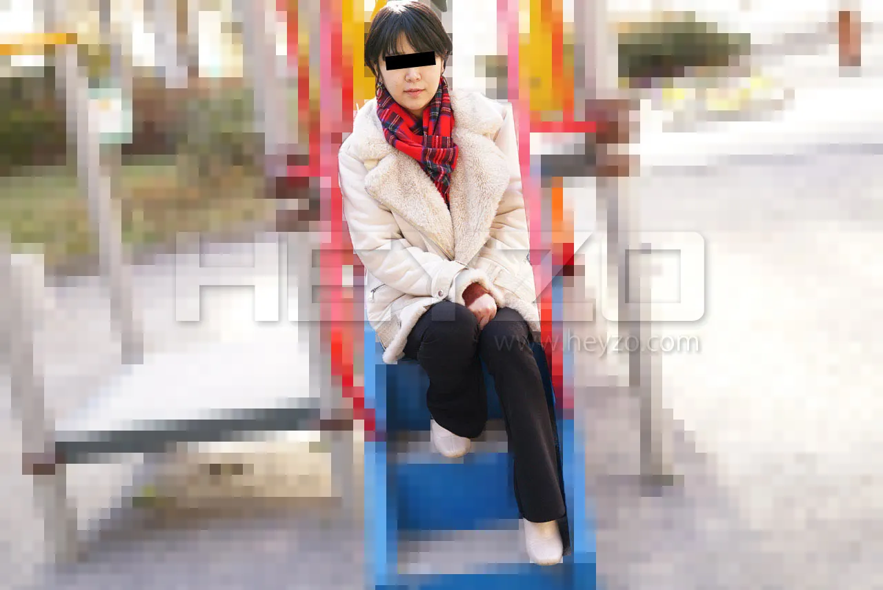 素人娘を乳首責めにしてヤッた！-1