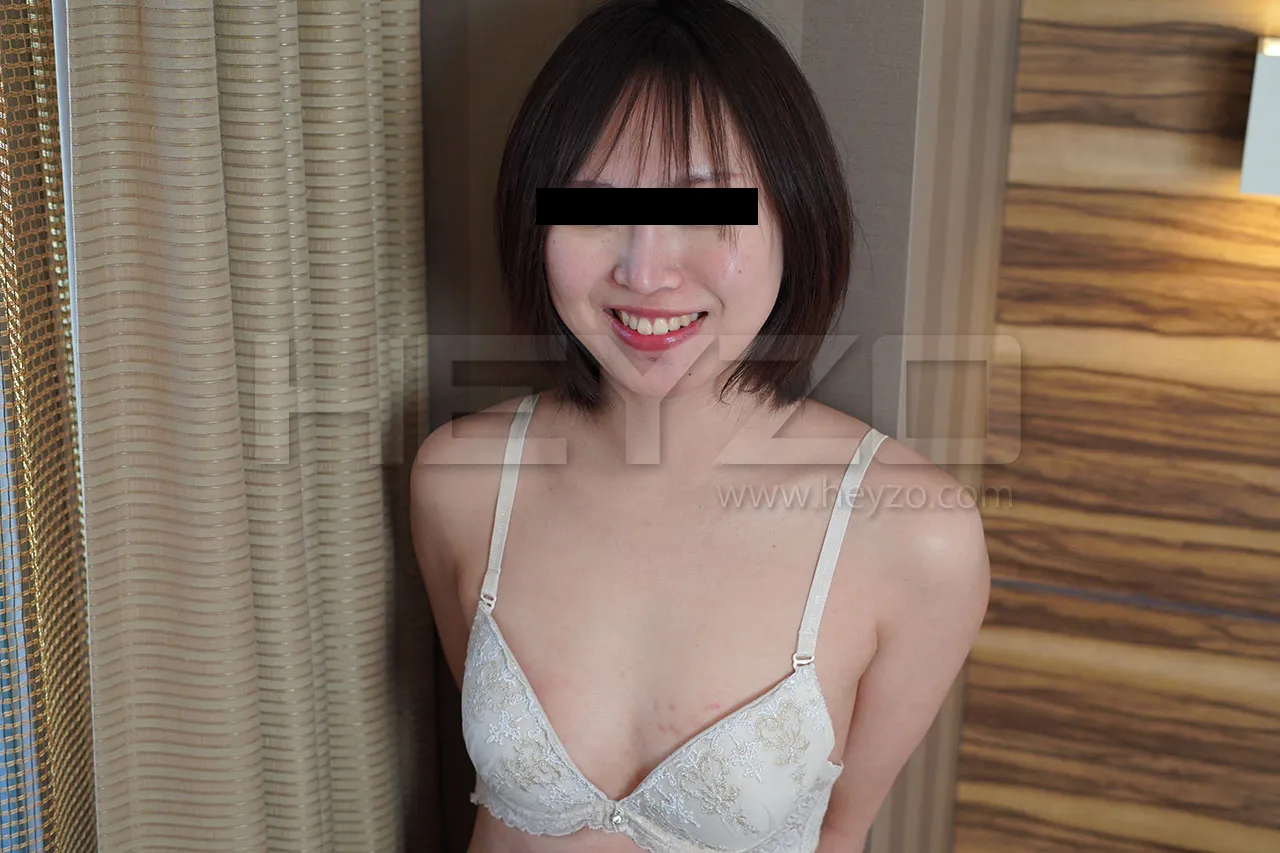 アンタのせいで濡れたじゃない！とクレームを入れてきた近所の熟痴女-1