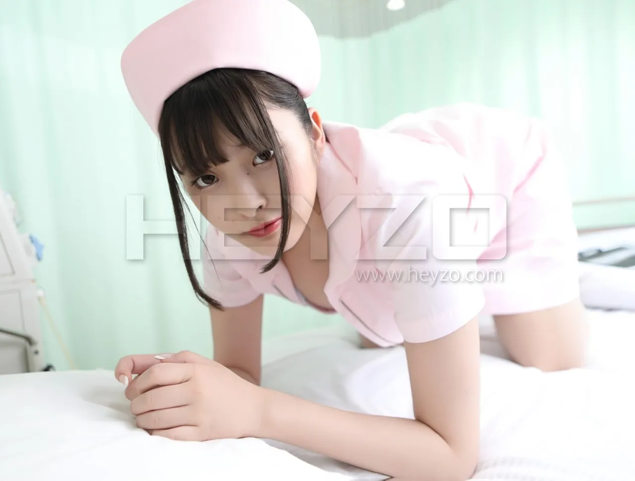 咥え上手な巨乳ナース～美女コレクションVol.103～-3