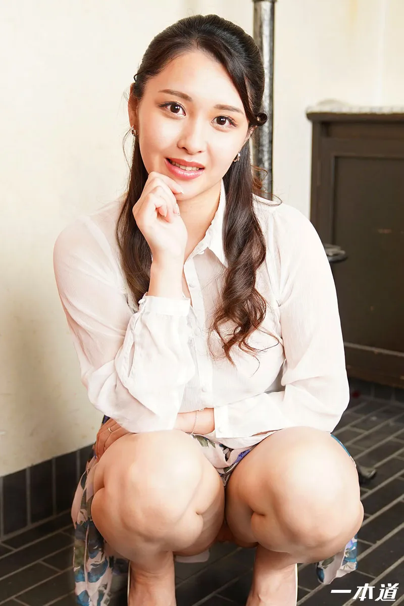 隣に引っ越してきたド助平な奥さん！~ノーブラノーパンで挑発 ~-1